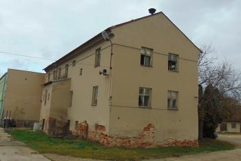 Zámek od jihu (© Dušan Dohňanský  11/2023)