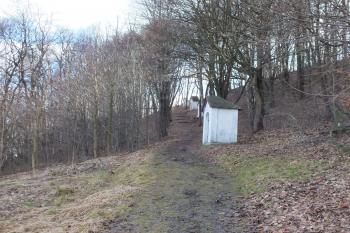 Hodkovice n. Moh.-křížová cesta (© Paul Thumell  02/2014)