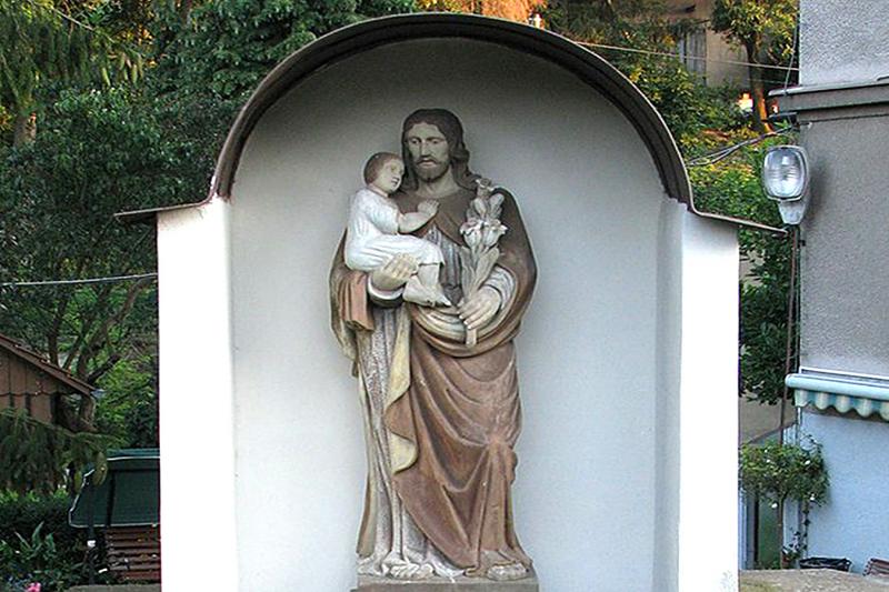 socha sv. Josefa s Ježíškem socha sv. Josefa s Ježíškem