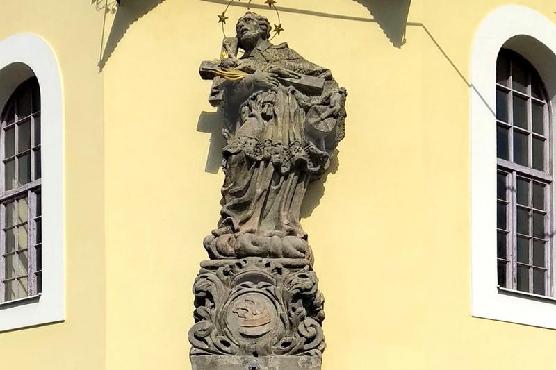 socha sv. Jana Nepomuckého socha sv. Jana Nepomuckého