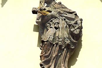 Socha sv. Jana Nepomuckého v Nových Dvorech u Kutné Hory. (© Pavel Vítek 11/2023)