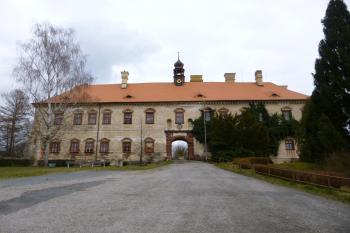 zámek Rataje nad Sázavou (© Vlastislav Mareček, 03/2016)