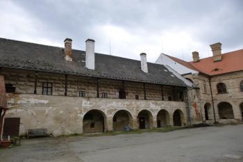 zámek Rataje nad Sázavou (© Vlastislav Mareček, 03/2016)