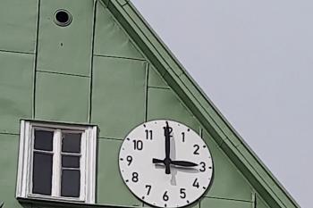 Kamenický orloj (© Mila  03/2024)