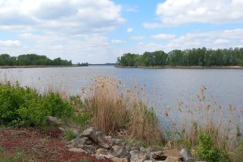 v.n. Nové Mlýny střed - tzv. Věstonická přehrada (© Ivo Rozehnal  04/2024)