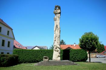 Přibyslav-mariánský sloup (© B. Stejskalová  07/2015)