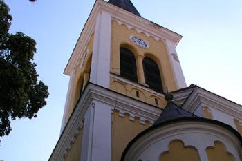 Kostelní věž ( © Roman Řezáč 07/2004)