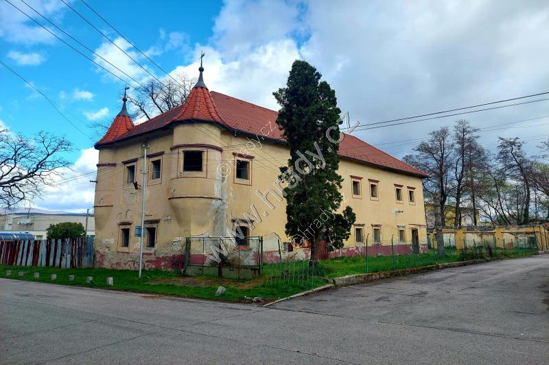 Zemianske Kostoľany - Karolkin kaštieľ Zemianske Kostoľany - Karolkin kaštieľ