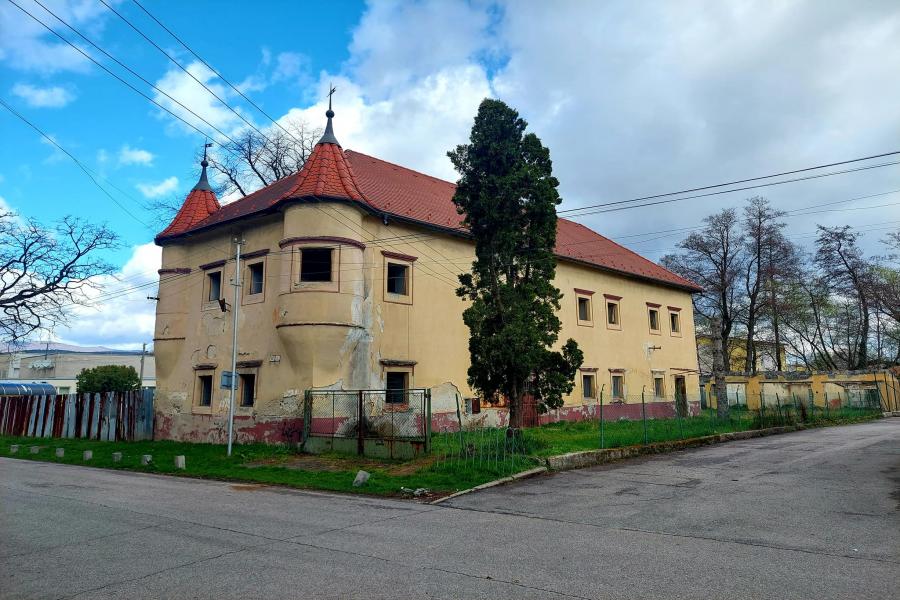 Zemianske Kostoľany - Karolkin kaštieľ
