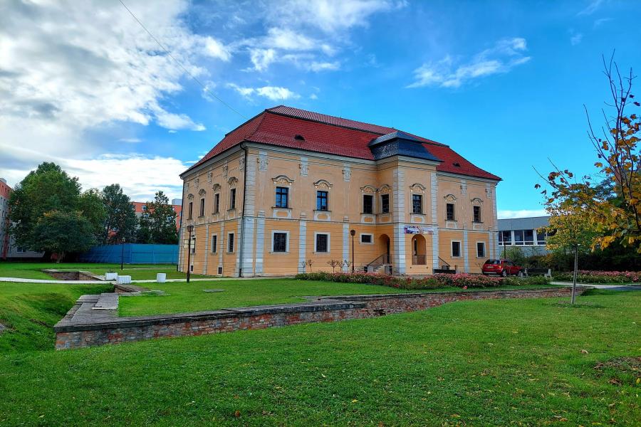 Galanta - Renesančný kaštieľ