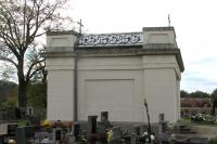 pohřební kaple sv. Kříže
