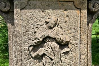 detail reliéfu na podstavci sochy (© Jan P. Štěpánek  05/2024)