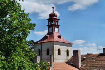 Zámek Horky nad Jizerou ( © František Kinař 05/2017)
