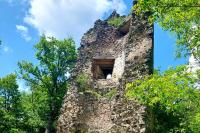 Živánska veža