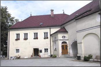 tzv. Purkrabský dům ( © Jan P. Štěpánek 2005)