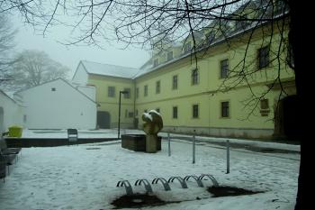  (© Rodochrozit        , 12/2012)