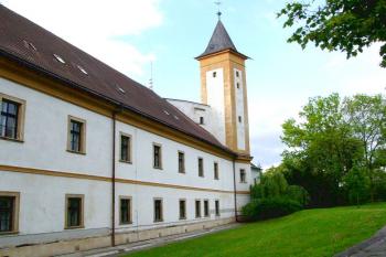 Zámek ( © Pavel Vítek 09/2006)