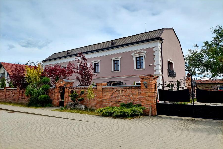 Bolešov