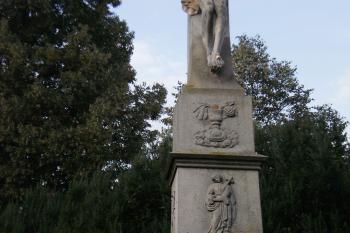 Kříž v obci Tisová v okrese Ustí nad Orlicí. (© Pavel Vítek 09/2023)