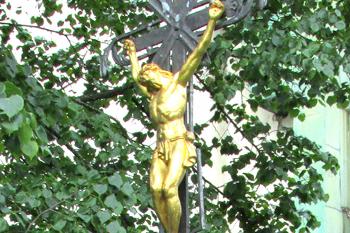 Pamětní kříž rychtáře Slabého v Kralupech nad Vltavou. (© Pavel Vítek  05/2024)