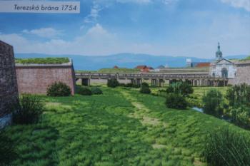Počítačová simulace podoby brány (v pravo) a prostoru příkopu přední v r. 1754. (zdroj: foto z publikace Císařsko-královská Olomoucká pevnost, Kolektiv autorů, Olomouc 2013, Vydal Fort Radíkov)