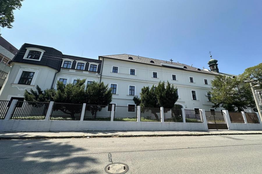 Arcibiskupský kaštieľ