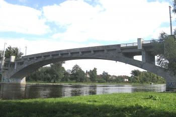 Masarykův most v Kralupech nad Vltavou. (© Pavel Vítek  05/2024)