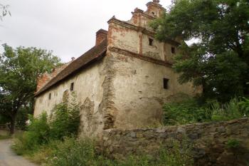 špýchar od jihovýchodu (© Lukáš Pechánek, 07/2010)