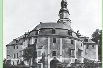 zámek na počátku 20. stol. (zdroj:https://zamkomania.pl/owiesno.php)