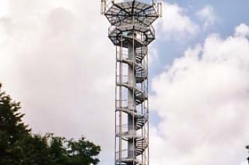 Rozhledna Oslednice nad Telčí (2003 ©Jiří Cukr)