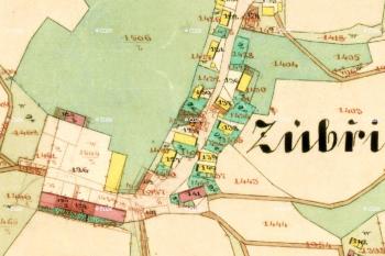 Výřez mapy se dvorem s panským sídlem a částí vsi Zubří na mapě stabilního katastru z roku 1839, revize k roku 1876 (Ústřední archiv zeměměřictví a katastru © ČÚZK)