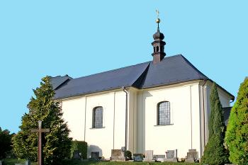 Kostel sv. Jiří Mučedníka v obci Rahošť v okrese Ústí nad Orlicí. (© Pavel Vítek  09/2024)