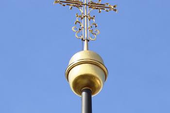 Kostel sv. Jiří Mučedníka v obci Rahošť v okrese Ústí nad Orlicí. (© Pavel Vítek  09/2024)