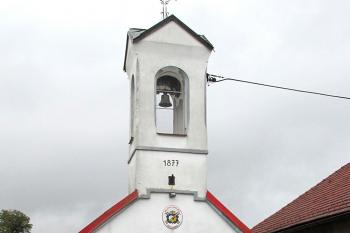 Zvonička v obci Vinary v okrese Ústí nad Orlicí. (© Pavel Vítek  09/2024)