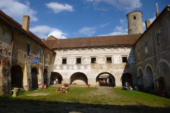 zámek Červená Řečice (© Vlastislav Mareček, 08/2016)