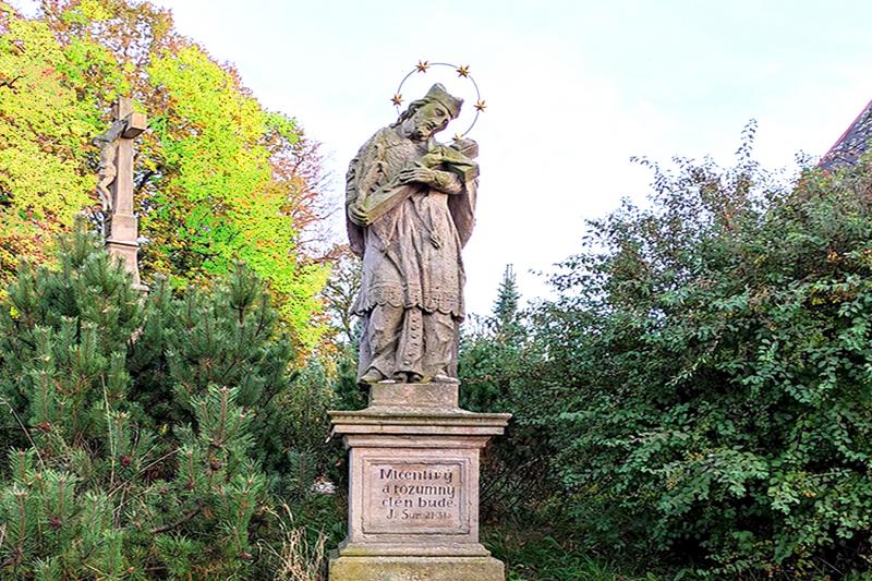 socha sv. Jana Nepomuckého socha sv. Jana Nepomuckého