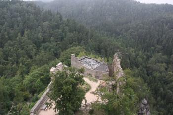 Západní část areálu (Kaiserhaus) z věže ( © Ivan Grisa 07/2011)
