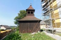 zvonice u kostela sv. Petra a Pavla