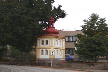 Kaple v obci Libecina v okrese Ústí nad Orlicí. (© Pavel Vítek  09/2024)