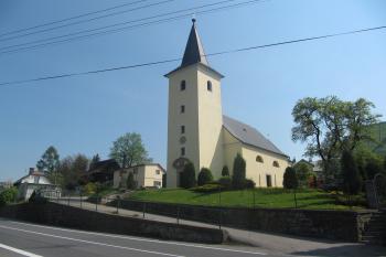 Jasenná-katolický kostel (© Pavel Palička  04/2011)