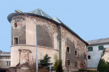 Bývalá kaple sv. Jana Nepomuckého v Českém Dubu. (© Pavel Vítek  09/2024)
