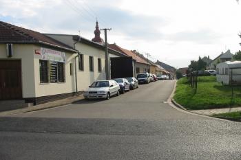 přibližně západní hranice lokality (© D Dohňanský, 09/2015)