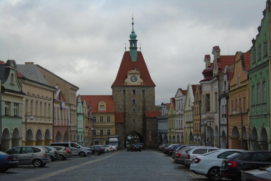 Dolní brána (Pražská)