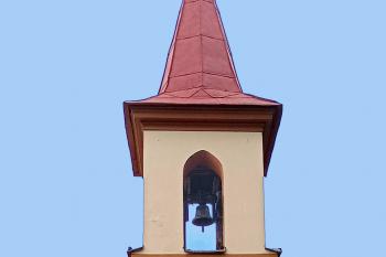 Kaple v obci Lozice v okrese Chrudim. (© Pavel Vítek  09/2024)