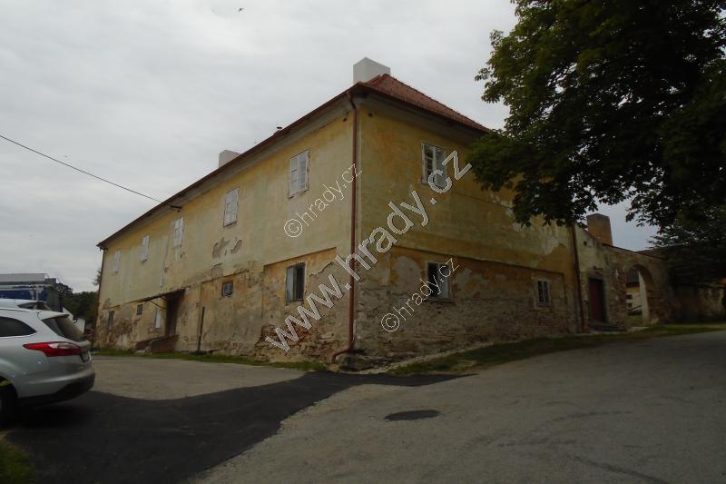 fara a špitál