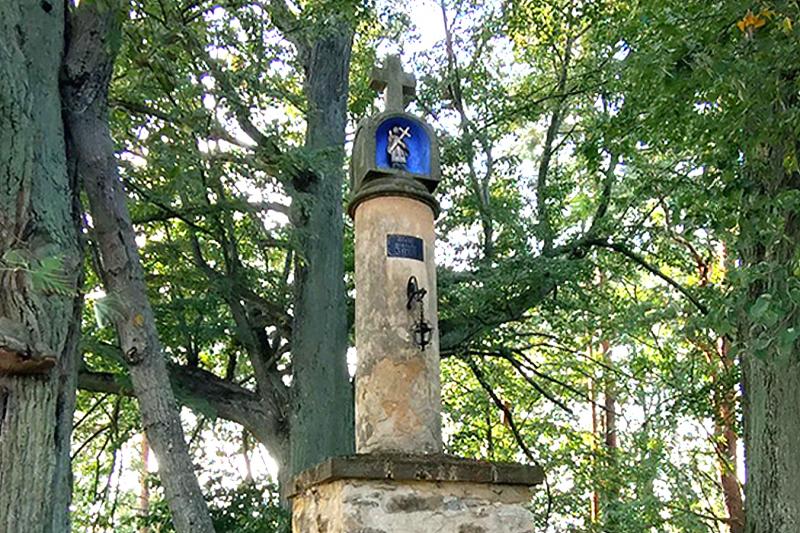 sloup sv. Jana Nepomuckého sloup sv. Jana Nepomuckého