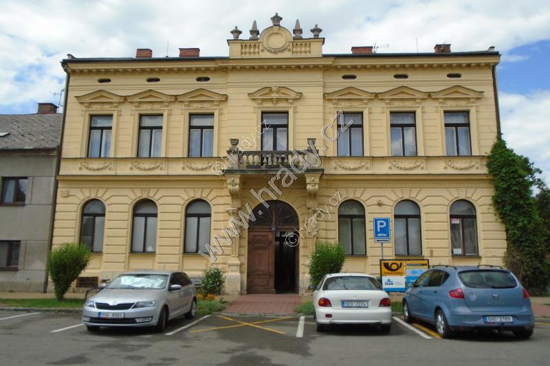 pošta - bývalá záložna