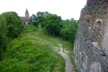 zřícenina hradu Švamberk (© Vlastislav Mareček, 06/2016)