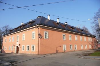 zámek v Zábřehu nad Odrou od severovýchodu ( © Jan P. Štěpánek 04/2009)