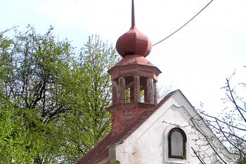Kaple ve Vlčetíně, místní části obce Bílá v okrese Liberec. (© Pavel Vítek  09/2024)